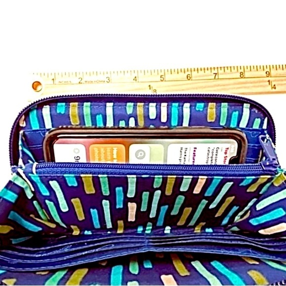 Vera Bradley Wallet Katalina Blues Floral Print Zip Around Accordion Design - Picture 4 of 10